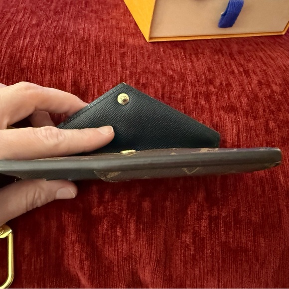 Louis Vuitton Recto Verso - Picture 8 of 12